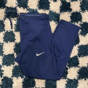 Nike Cropped Navy Leggings - Netted - Size Small